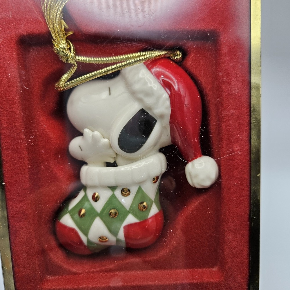 Lenox Peanuts Snoopy Stocking Christmas Hanging Ornament 2003 MPN 6237853 - Picture 2 of 16